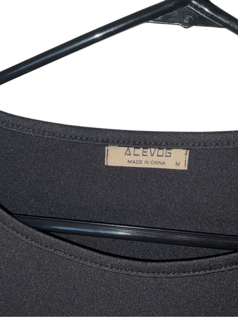 Acevog Black Short-Sleeve Asymmetric Peplum Top - Picture 4 of 6